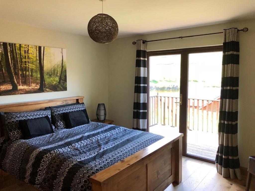 Lochside Lodge Glengoulandie 외부 사진